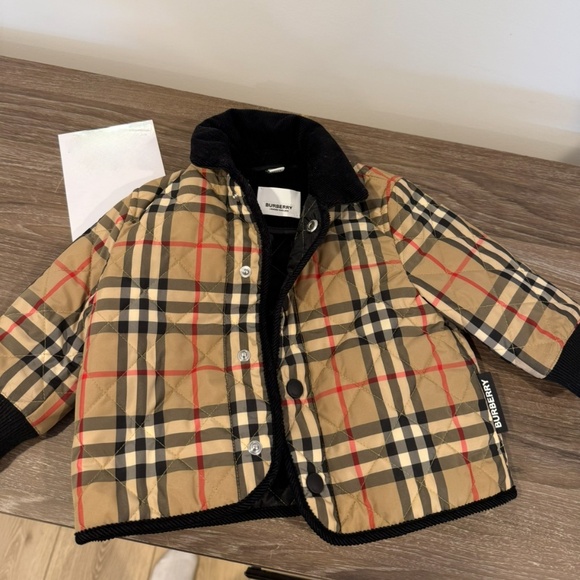 Baby Burberry jacket - Picture 1 of 4
